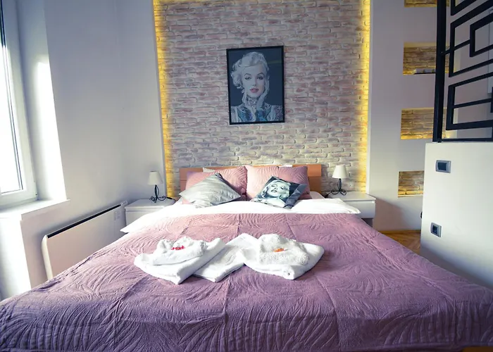 The Bohemian شقة *